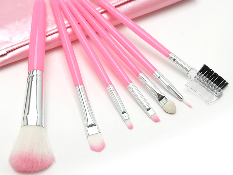 Smart come te, sai quali setole per il trucco sono buone?